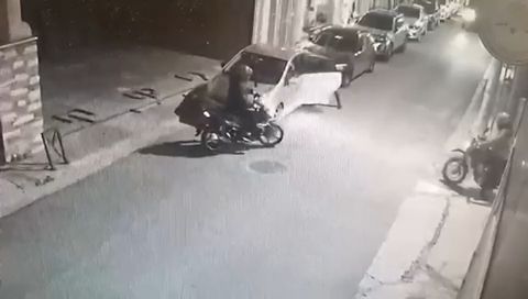 Νέα Φιλαδέλφεια: Οι δράστες παραμονεύουν για να «χτυπήσουν» ΙΧ