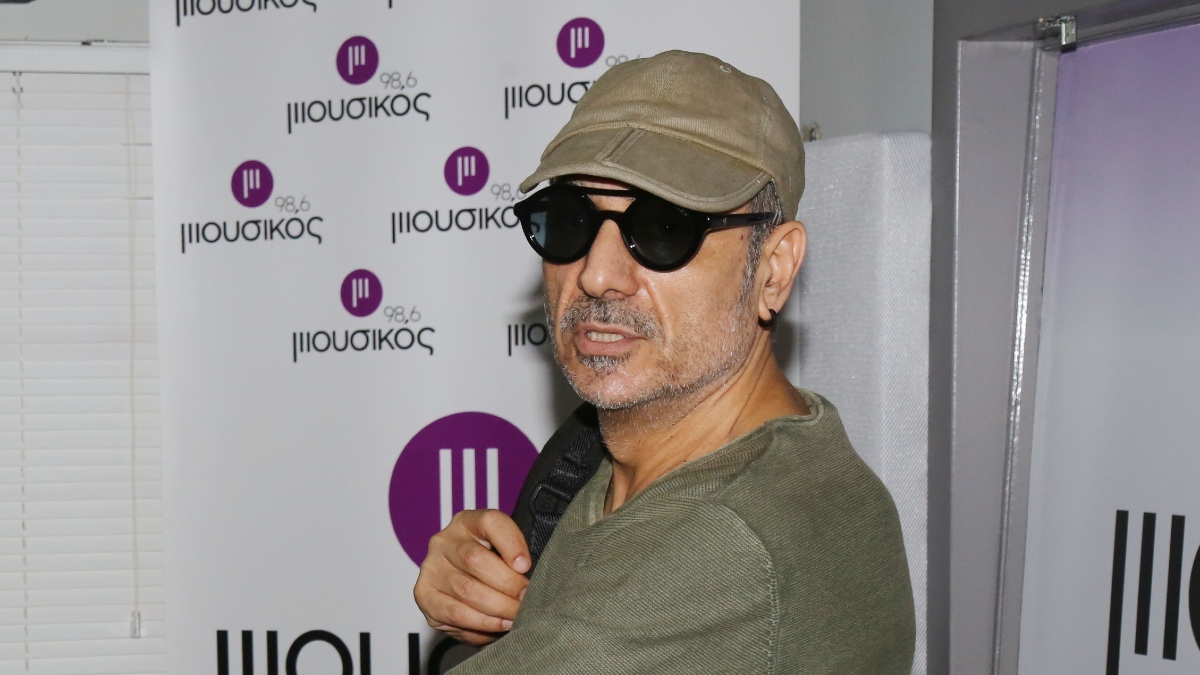 Φαίη Φώτου: Η συνάντηση με τον Σφακιανάκη – «Έπεσα κάτω και με βοήθησε να σηκωθώ» 7 Ο Νότης Σφακιανάκης στην πίστα