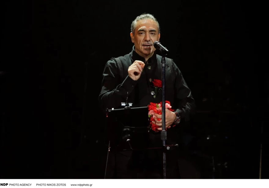 Φαίη Φώτου: Η συνάντηση με τον Σφακιανάκη – «Έπεσα κάτω και με βοήθησε να σηκωθώ» 10 Νότης Σφακιανάκης