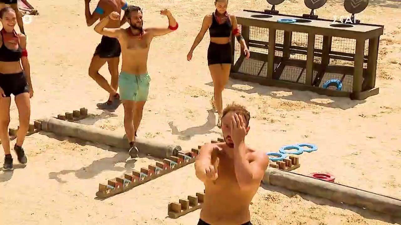 Home 70 Ο «μονόφθαλμος» Benzy κερδίζει τον Γιάννη, δίνει προβάδισμα στους Αθηναίους και το πανηγυρίζει με φωνές