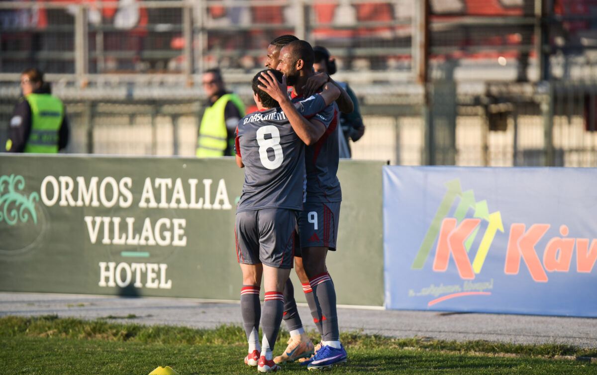 Βαθμολογία Super League: Ολυμπιακός και ΑΕΚ ισοβαθμούν στην κορυφή, έπιασε τετράδα ο Παναθηναϊκός – Δείτε φάσεις και γκολ