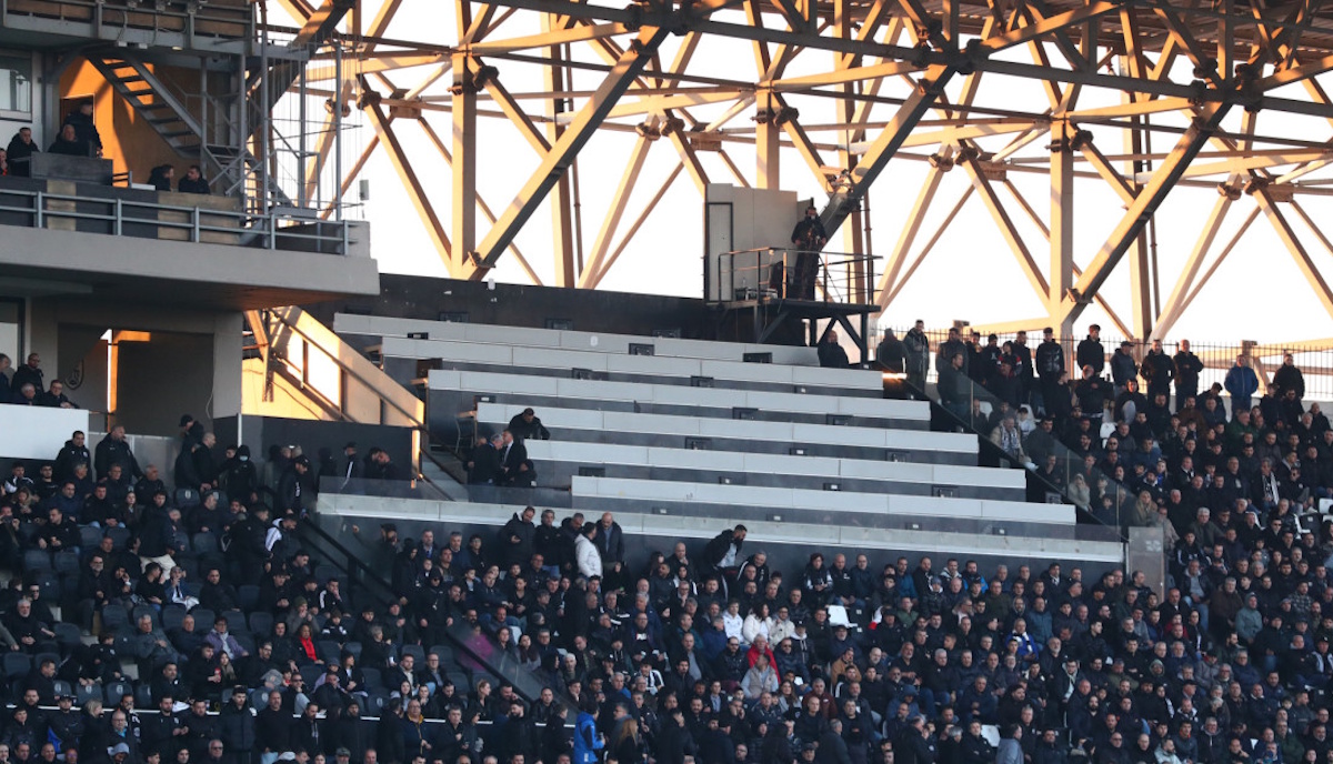 Η ΔΕΑΒ κάλεσε τον ΠΑΟΚ για την εισβολή στα δημοσιογραφικά της Τούμπας