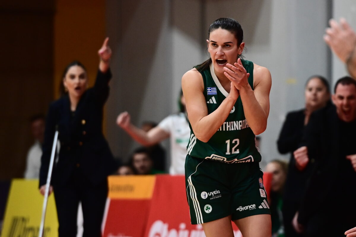 Ολυμπιακός – Παναθηναϊκός 93-103: Το «τριφύλλι» κατέκτησε το ΣΕΦ μετά από παράταση-θρίλερ και πέρασε στους τελικούς του γυναικείου μπάσκετ