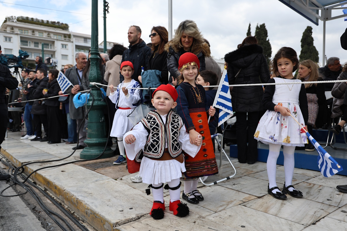 25η Μαρτίου: Συναρπαστικές στιγμές από τις παρελάσεις σε όλη την Ελλάδα για την επέτειο 21 Παρέλαση