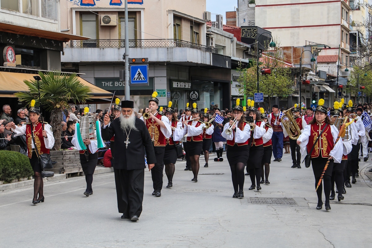 25η Μαρτίου: Συναρπαστικές στιγμές από τις παρελάσεις σε όλη την Ελλάδα για την επέτειο 30 Παρέλαση