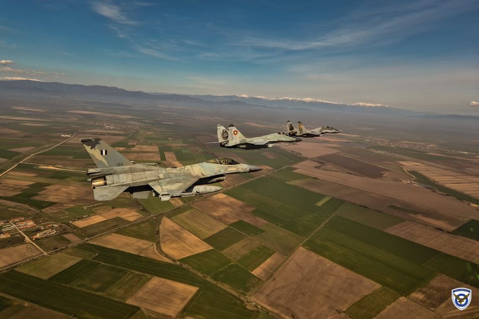 Τα ελληνικά F-16 