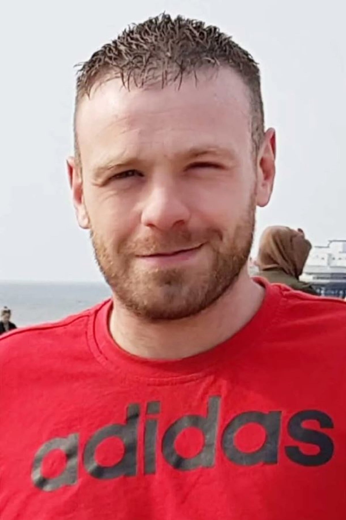 Ο Πολ ΣκοτΠηγή: Αστυνομία του Λάνκασαϊρ