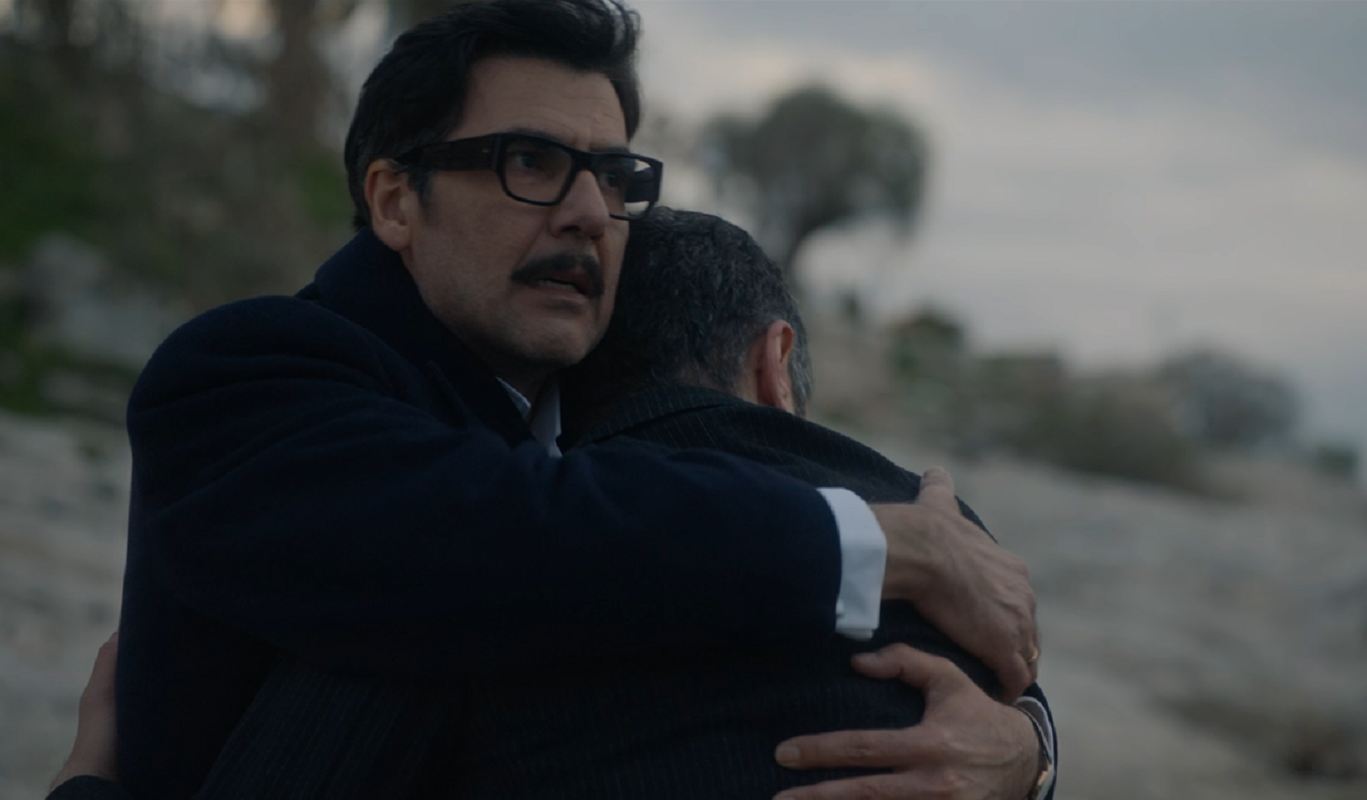 Porto Leone: Στη γειτονιά με τα κόκκινα φανάρια – Δείτε αποσπάσματα από το νέο καθηλωτικό επεισόδιο