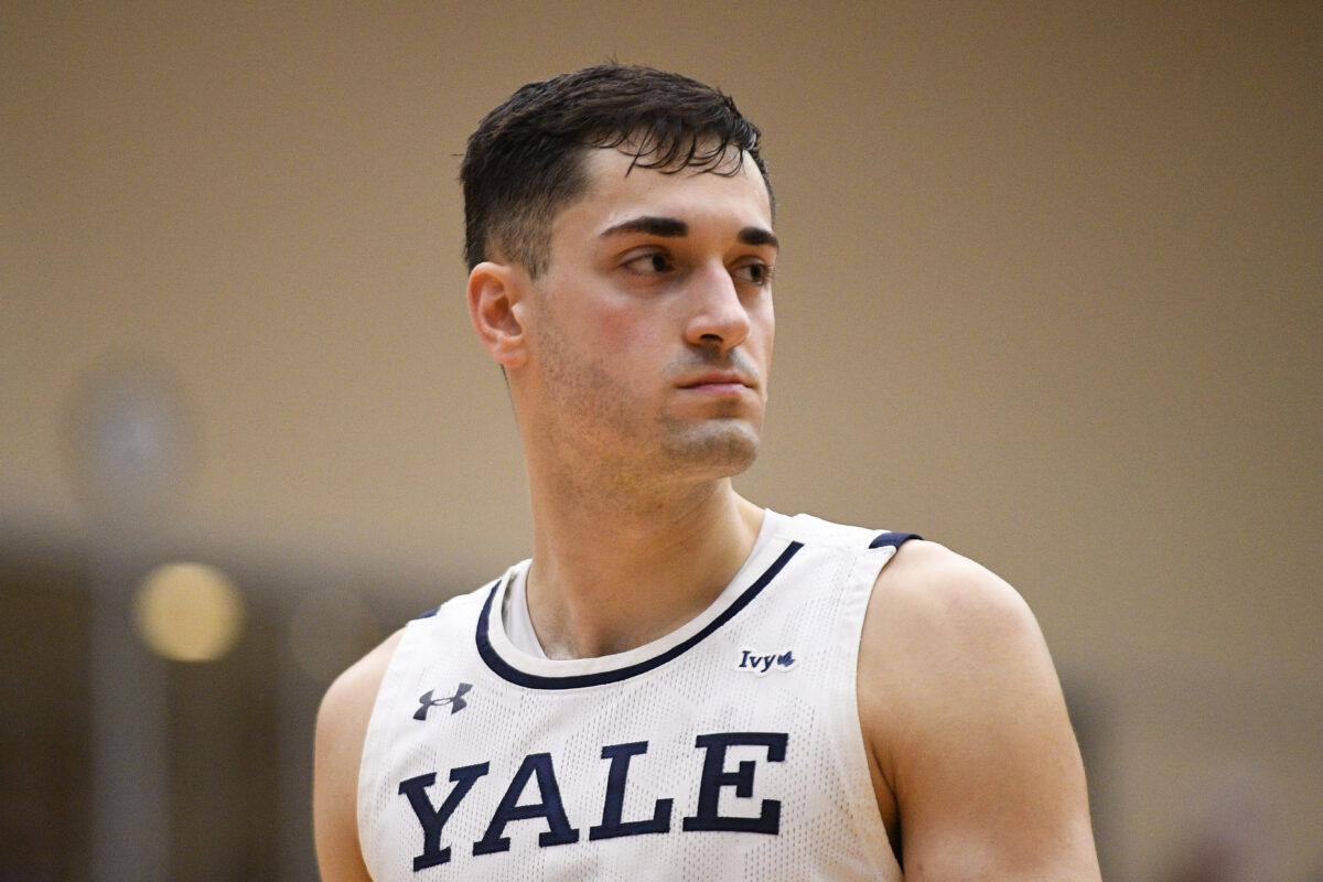 Ο Τζον Πουλακίδας πραγματοποίησε το ντεμπούτο του στο ΝΒΑ με τους Μάβερικς