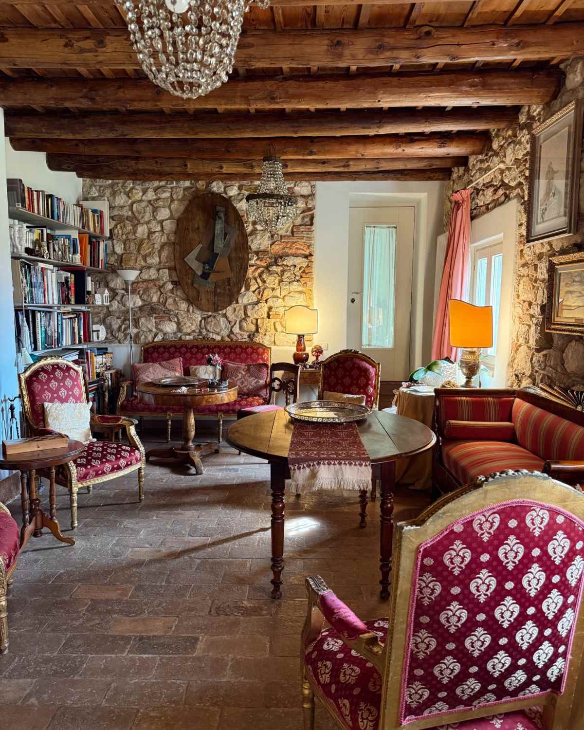 Νικολέττα Ράλλη: Η απόδραση στο εξωτερικό μετά την είδηση του χωρισμού από τον Ανδρούτσο – Εικόνες 23 Η ανάρτηση της Νικολέττας Ράλλη από την Ιταλία