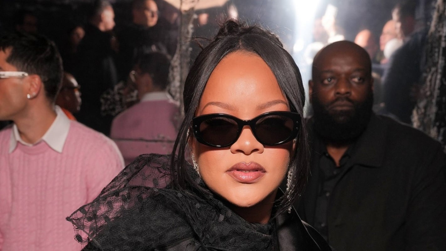 Ριάνα: Κατηγορείται για απόπειρα φόνου η γυναίκα που πυροβόλησε στο σπίτι της τραγουδίστριας