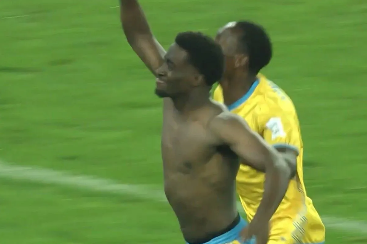 Ο Σαχαμπό της ΑΕΚ σημείωσε το παρθενικό του γκολ με τη Ρουάντα και το γιόρτασε έντονα