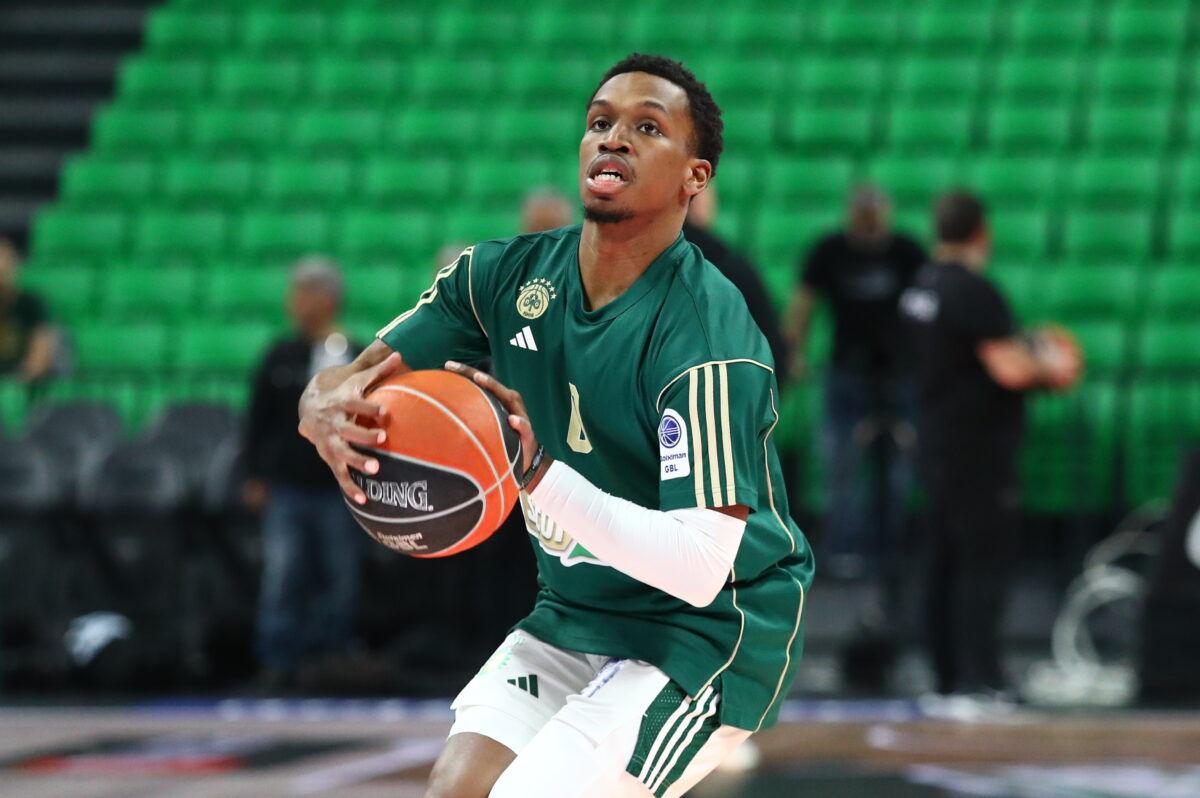 Παναθηναϊκός – Ολυμπιακός: Με πλήρη δεκάδα οι πράσινοι, χωρίς Φουρνιέ και Νιλικίνα οι κόκκινοι