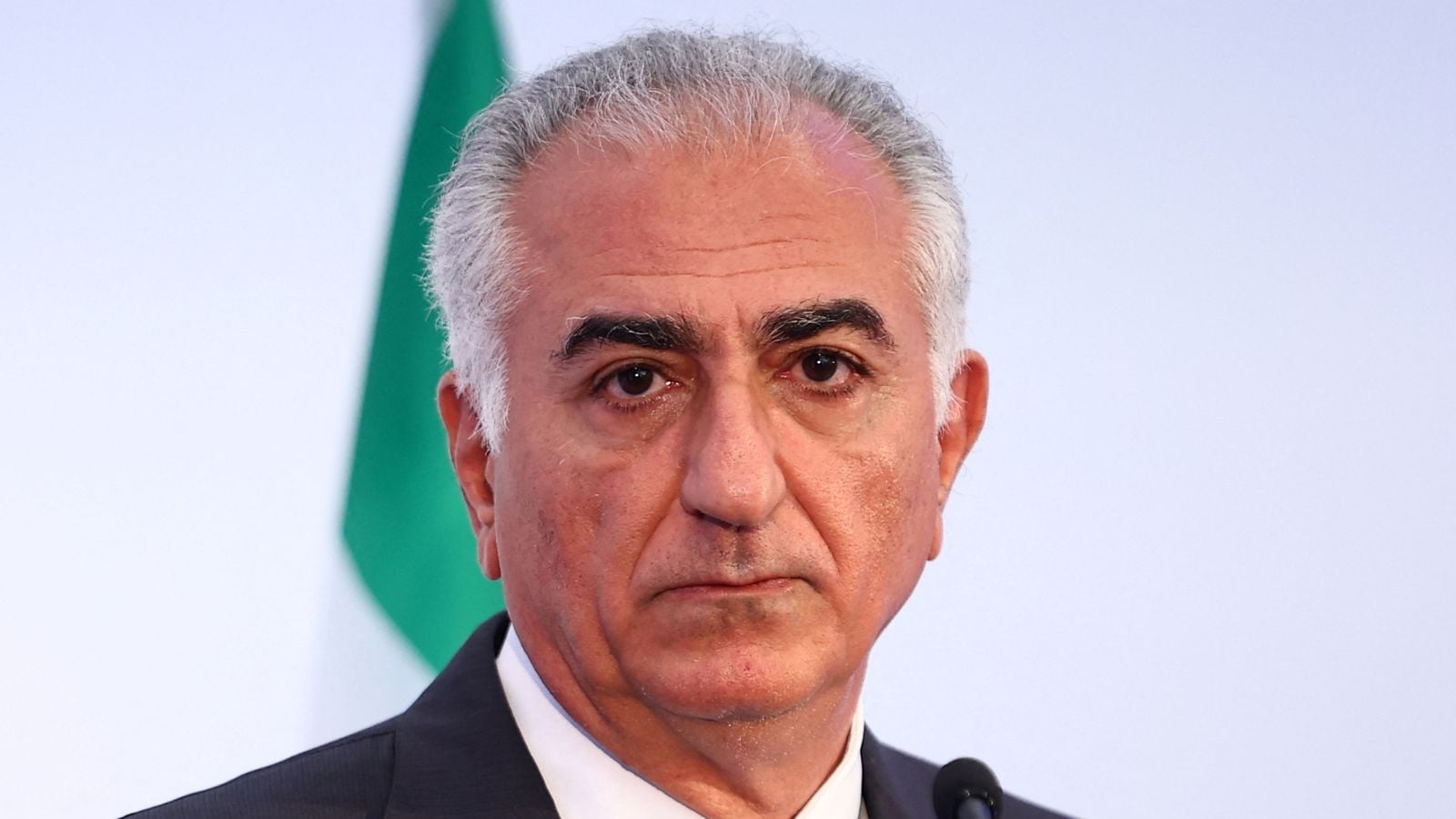 Ιράν – Ρεζά Παχλαβί: «Ο διάδοχος του Χαμενεΐ θα είναι παράνομος – Η νίκη είναι κοντά» – ΒΙΝΤΕΟ