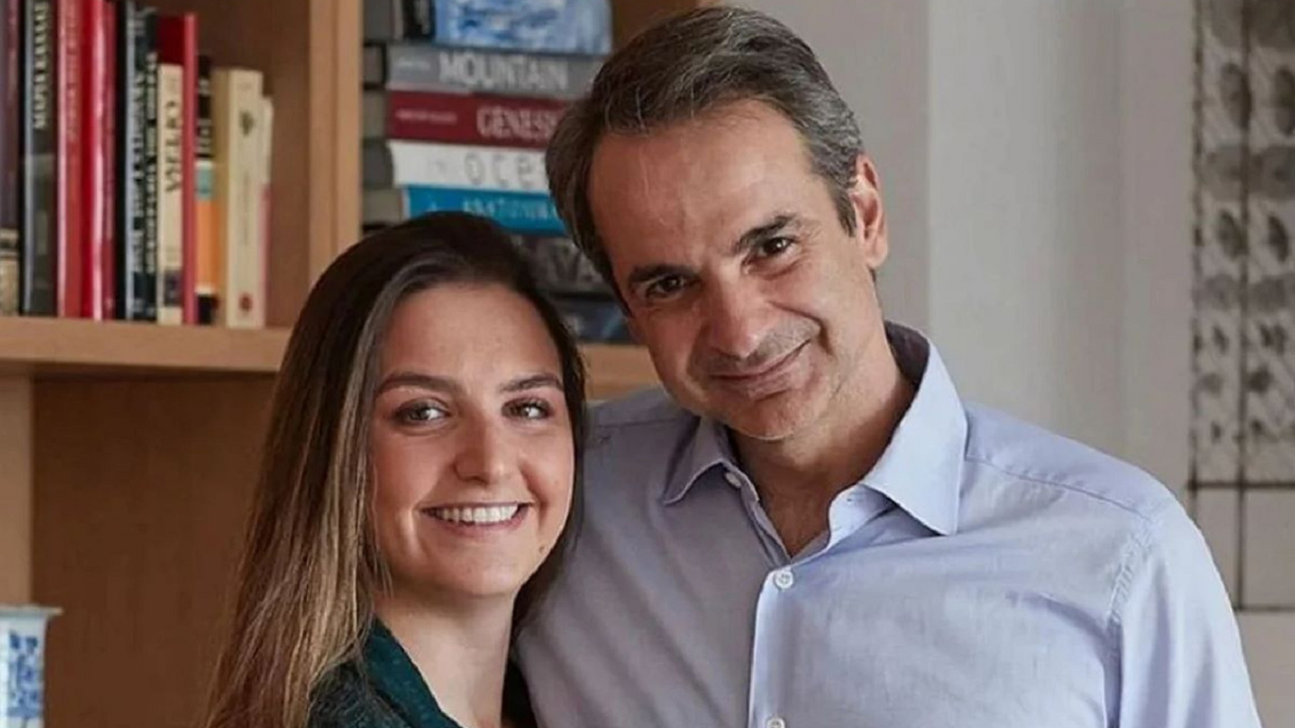 Σοφία Μητσοτάκη: Αναρωτιέμαι ποιος ευθύνεται για τη διάδοση αυτών των fake news – Επέστρεψα με προγραμματισμένη πτήση επαναπατρισμού της Aegean από το Ομάν