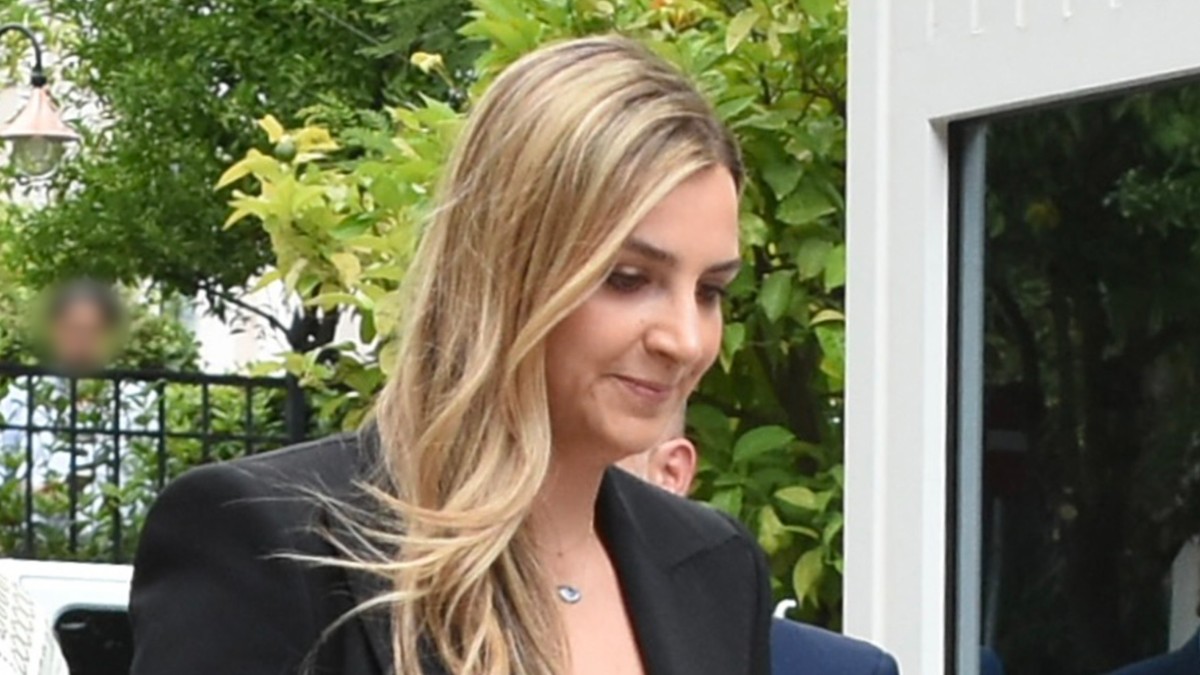 Σοφία Μητσοτάκη: Μοιράστηκε φωτογραφία με το εισιτήριο της πτήσης – «Ελπίζω να τελειώνει εδώ αυτή η αθλιότητα»