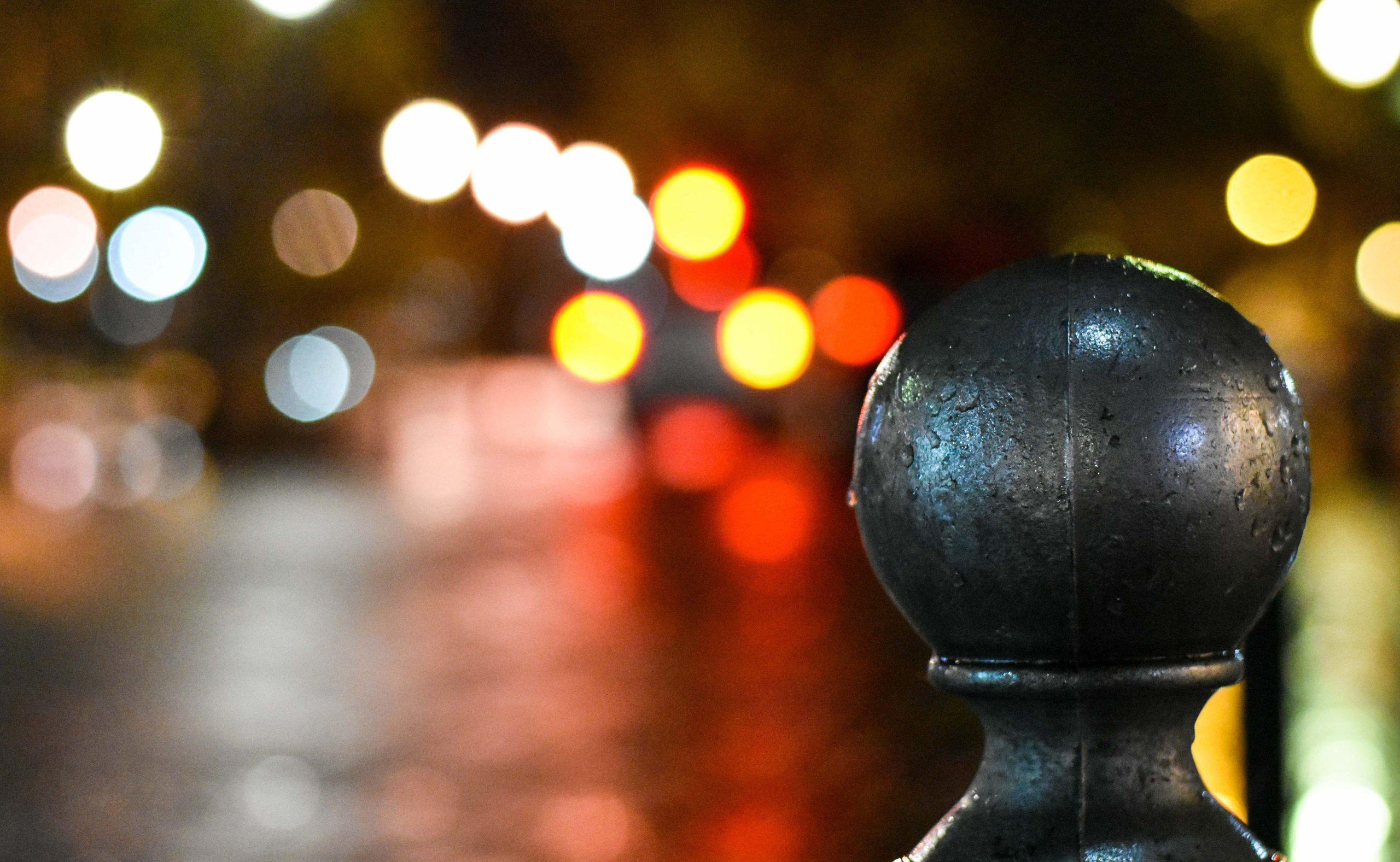 Απίστευτο: Πώς μια πολυεδρική χαλύβδινη επιφάνεια μετατρέπεται σε λεία σφαίρα σε 6 δευτερόλεπτα (ΒΙΝΤΕΟ)