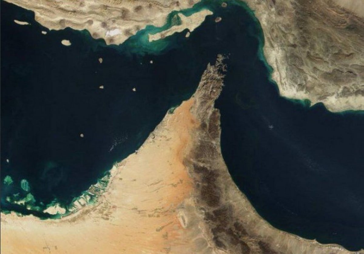 Axios: Οι ΗΠΑ σχεδιάζουν «συμμαχία για τα Στενά του Ορμούζ»