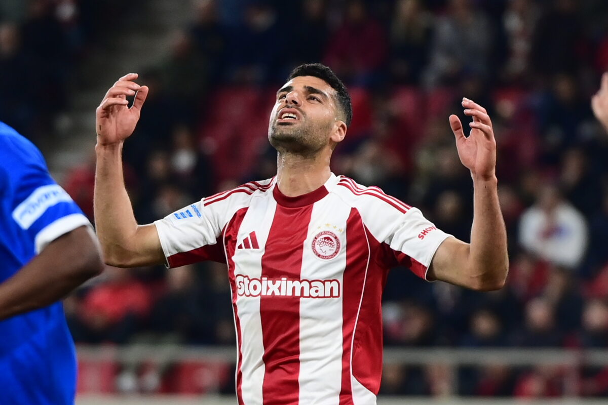 Ολυμπιακός – ΑΕΛ Novibet 0-0: Χαμένη ευκαιρία για τους Πειραιώτες, δεν «ξεκλείδωσαν» την άμυνα των Θεσσαλών στο «Γ. Καραϊσκάκης»