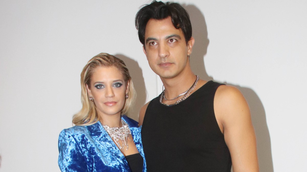 Δήμος Αναστασιάδης – Τζένη Θεωνά: Αποκαλύπτουν το όνομα του δεύτερου γιου τους