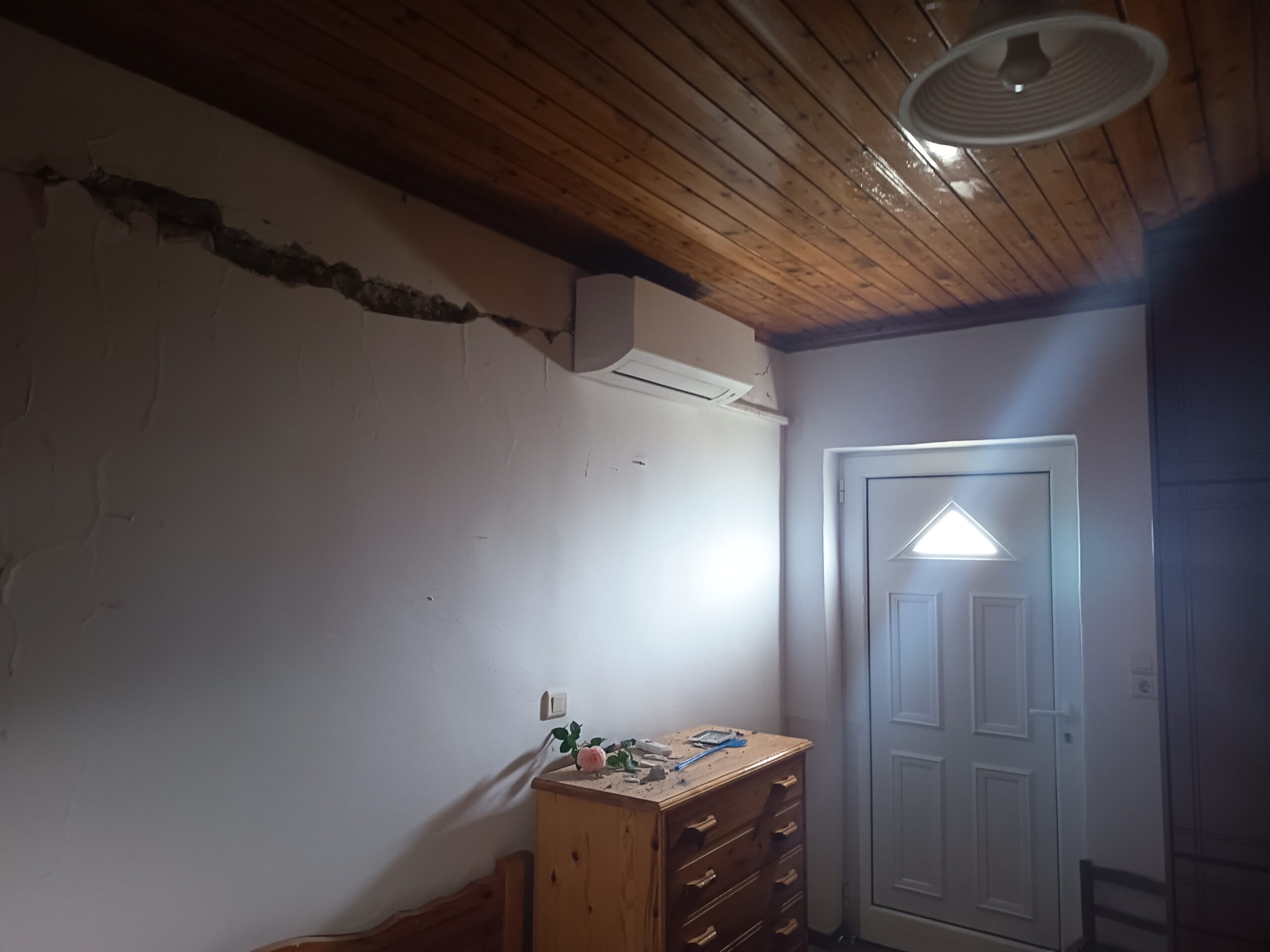 Σεισμός στη Θεσπρωτία: Νέος μετασεισμός, διακοπές ρεύματος – Κλειστά αύριο τα σχολεία στα Ιωάννινα