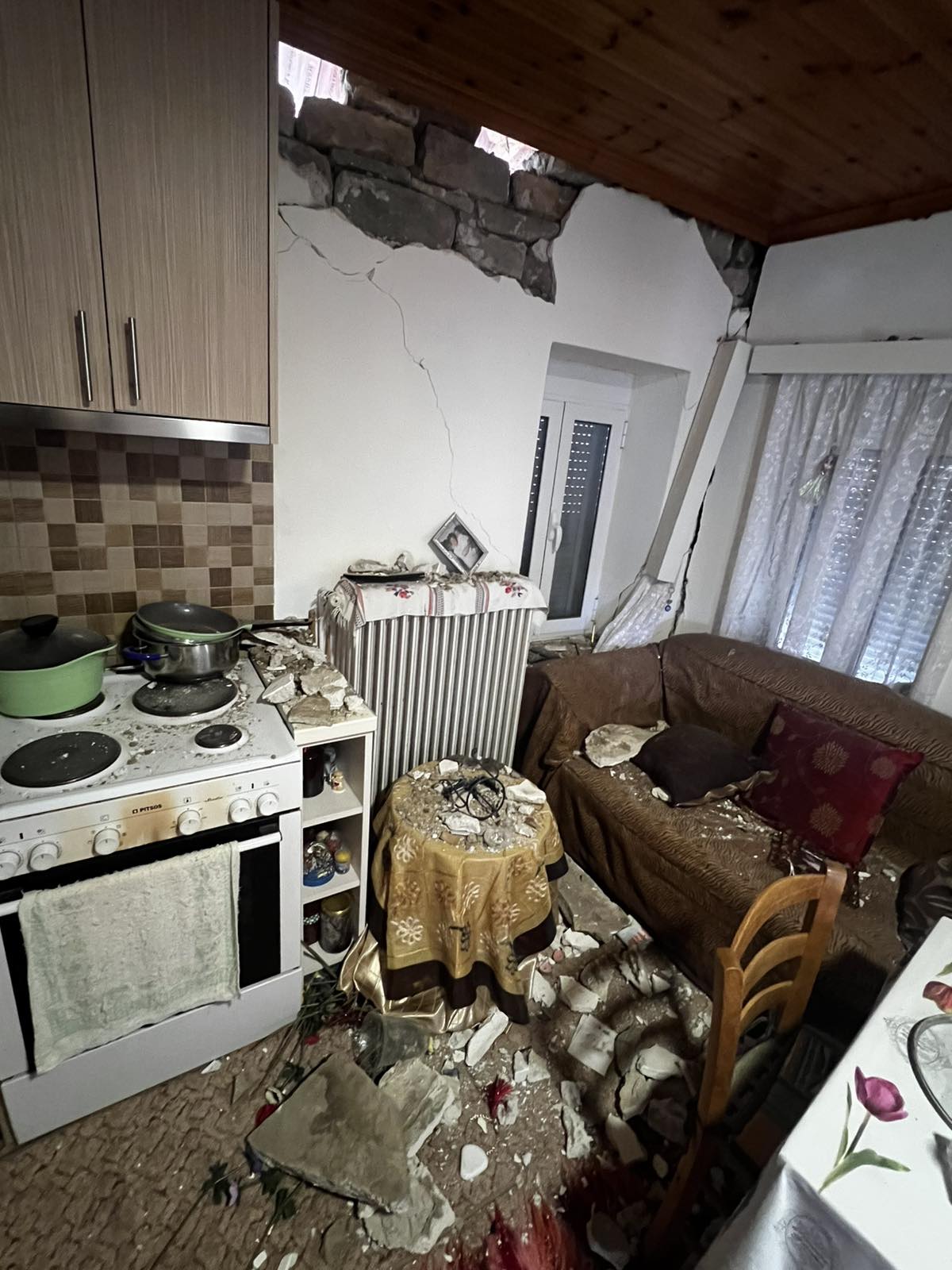 Σεισμός στη Θεσπρωτία: Νέος μετασεισμός, διακοπές ρεύματος – Κλειστά αύριο τα σχολεία στα Ιωάννινα