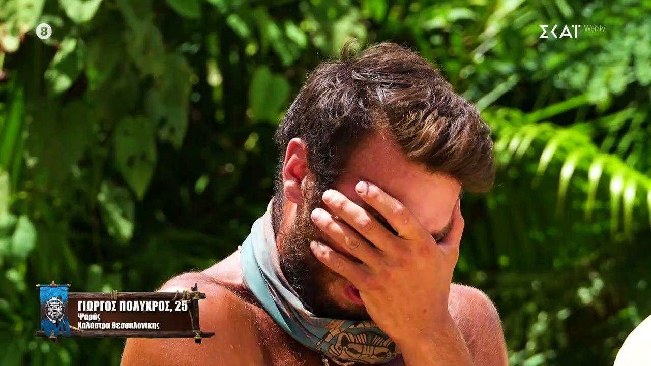 Το έπαθλο επικοινωνίας φέρνει τεράστια συγκίνηση, κάνοντας πάρα πολλούς να γεμίσουν δάκρυα