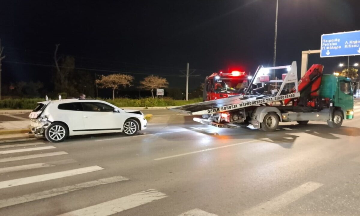 Σοβαρό τροχαίο στην Ποσειδώνος: Οδηγός υπό την επήρεια αλκοόλ προκάλεσε καραμπόλα με θύμα 24χρονο