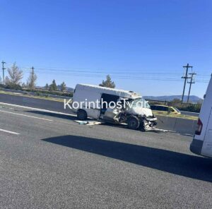 Δύο τραυματίες σε σύγκρουση τριών οχημάτων στην Αθηνών – Κορίνθου 5 Δύο τραυματίες σε σύγκρουση τριών οχημάτων στην Αθηνών – Κορίνθου