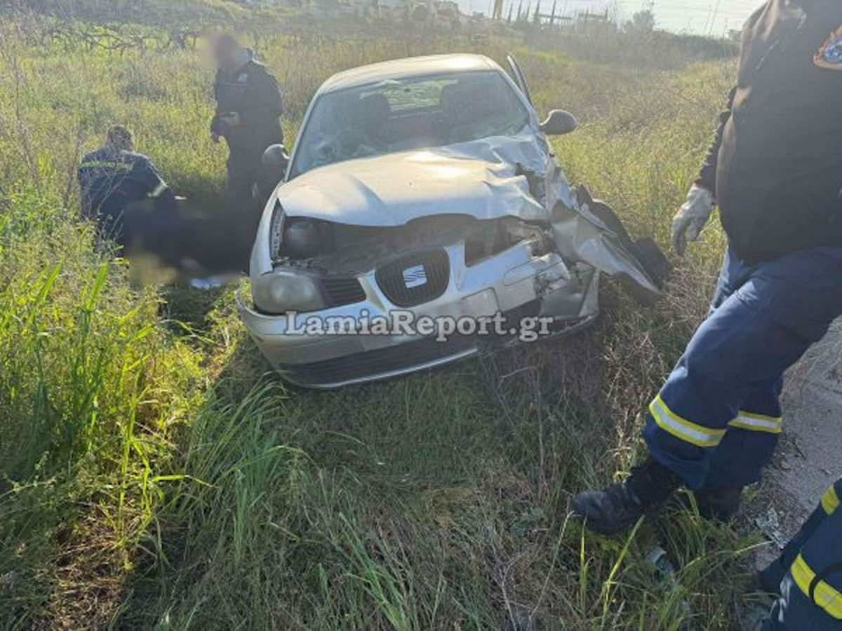 Λαμία: Μετωπική σύγκρουση δύο αυτοκινήτων – Τρεις τραυματίες στο νοσοκομείο 12 Λαμία