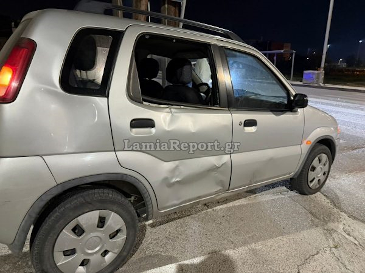 Home 68 Λαμία: Τροχαίο ατύχημα σε διασταύρωση - Στο νοσοκομείο με τραύματα ο οδηγός μηχανής