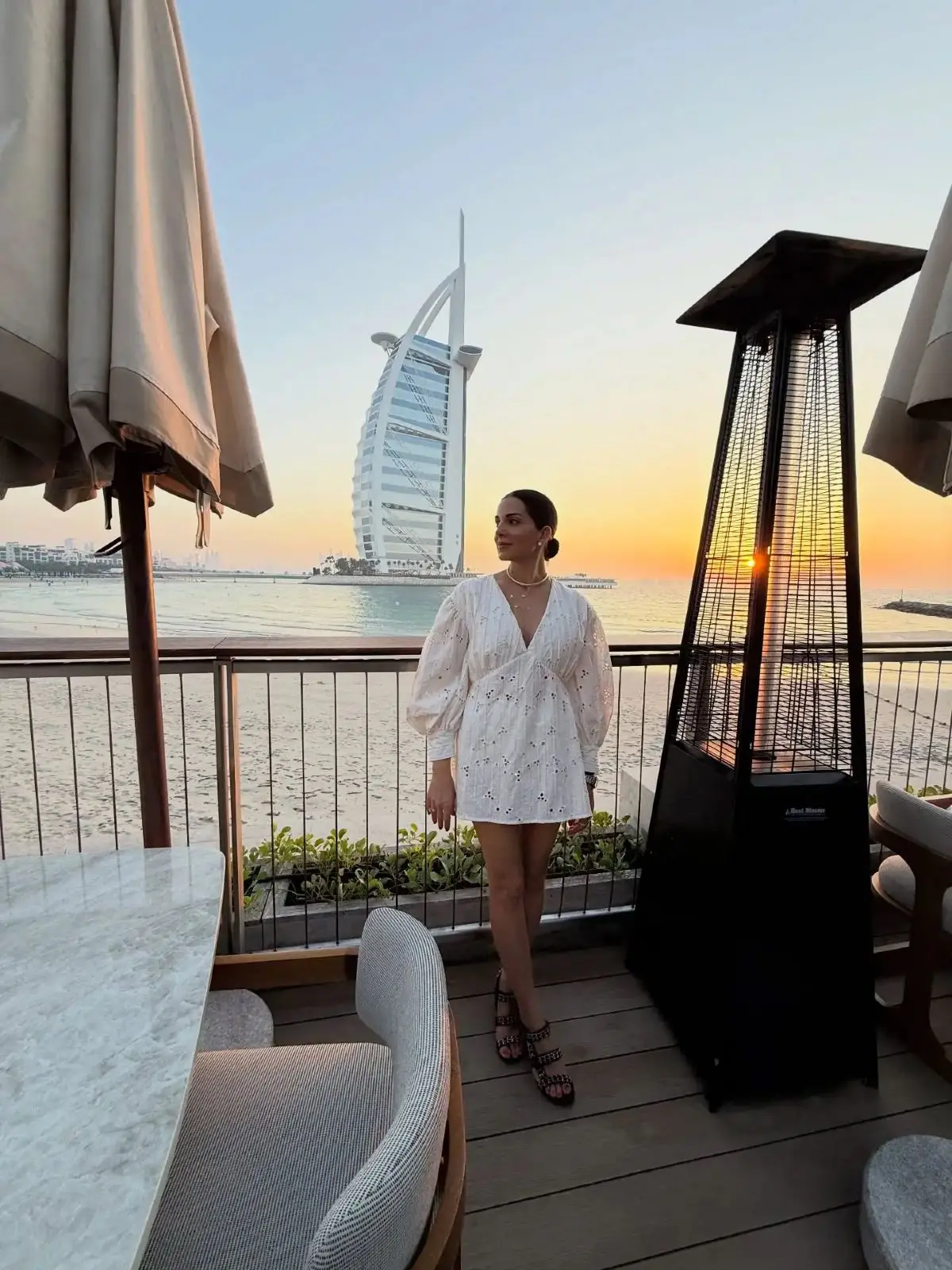 Τσιμτσιλή για τις επιθέσεις στο Ντουμπάι: «Ήμουν εκεί μόλις μια εβδομάδα πριν, στάθηκα τυχερή» 20 Η Σταματίνα Τσιμτσιλή στο Ντουμπάι