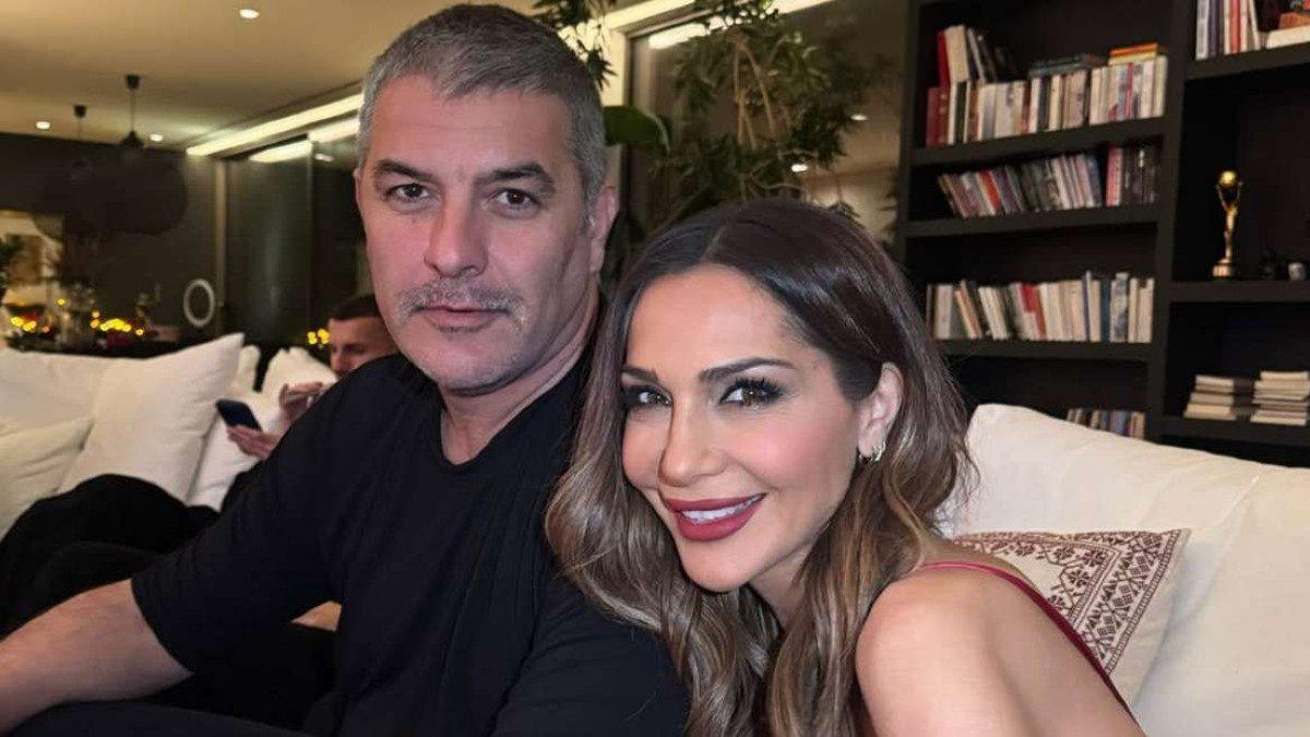 Δέσποινα Βανδή – Βασίλης Μπισμπίκης: Ο γάμος αναβάλλεται!