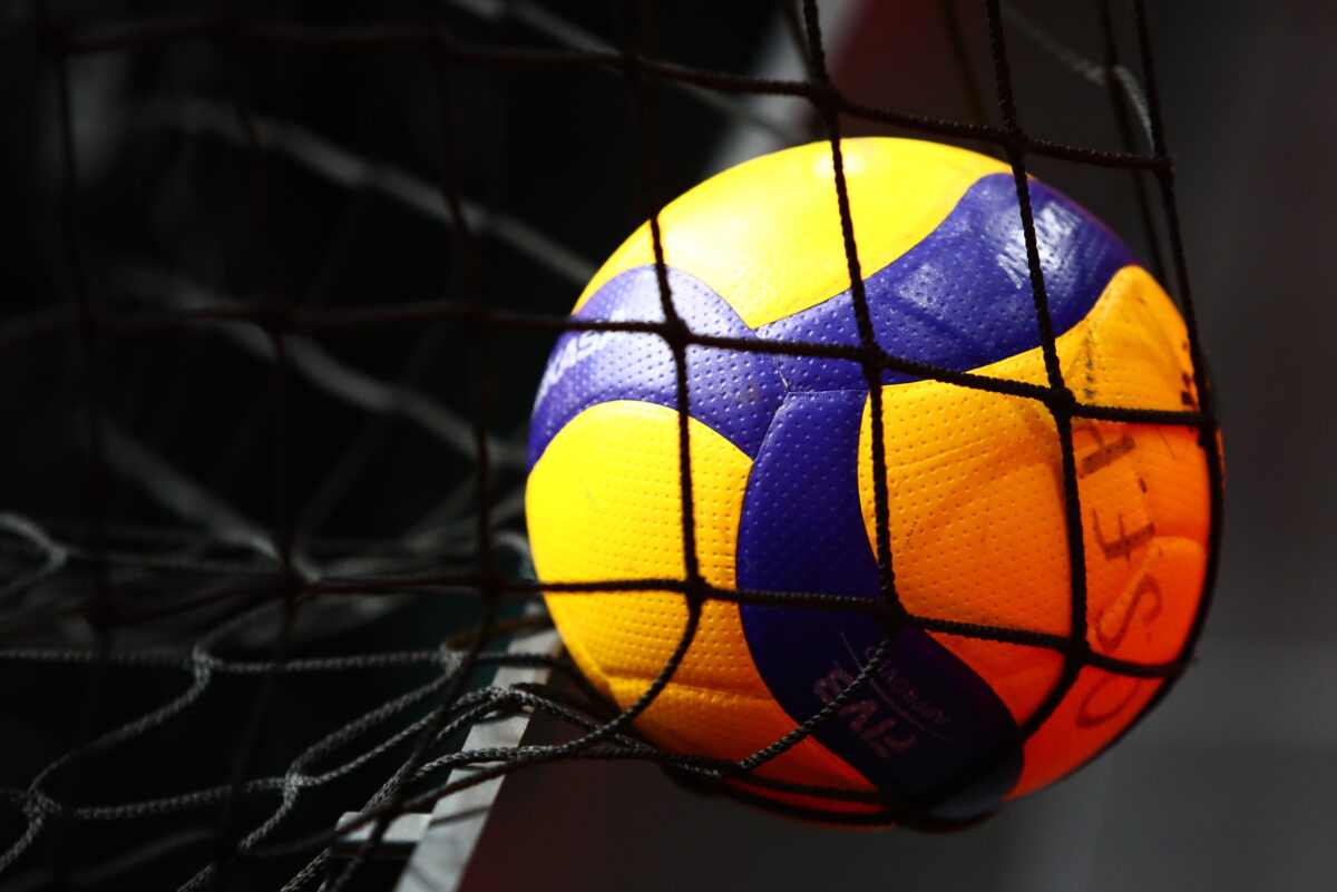 Σοκ στο Ιράν με τον θάνατο 20 βολεϊμπολίστριων μετά από επίθεση σε κλειστό γυμναστήριο