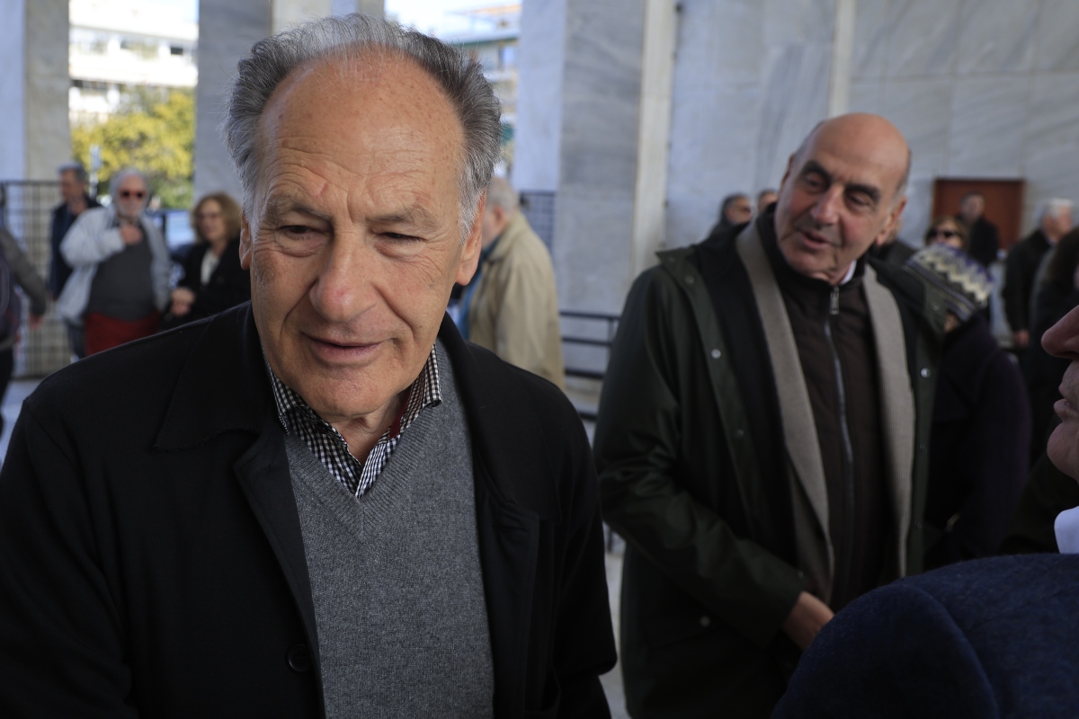 Στιγμιότυπα από την πολιτική κηδεία του Γιώργου 