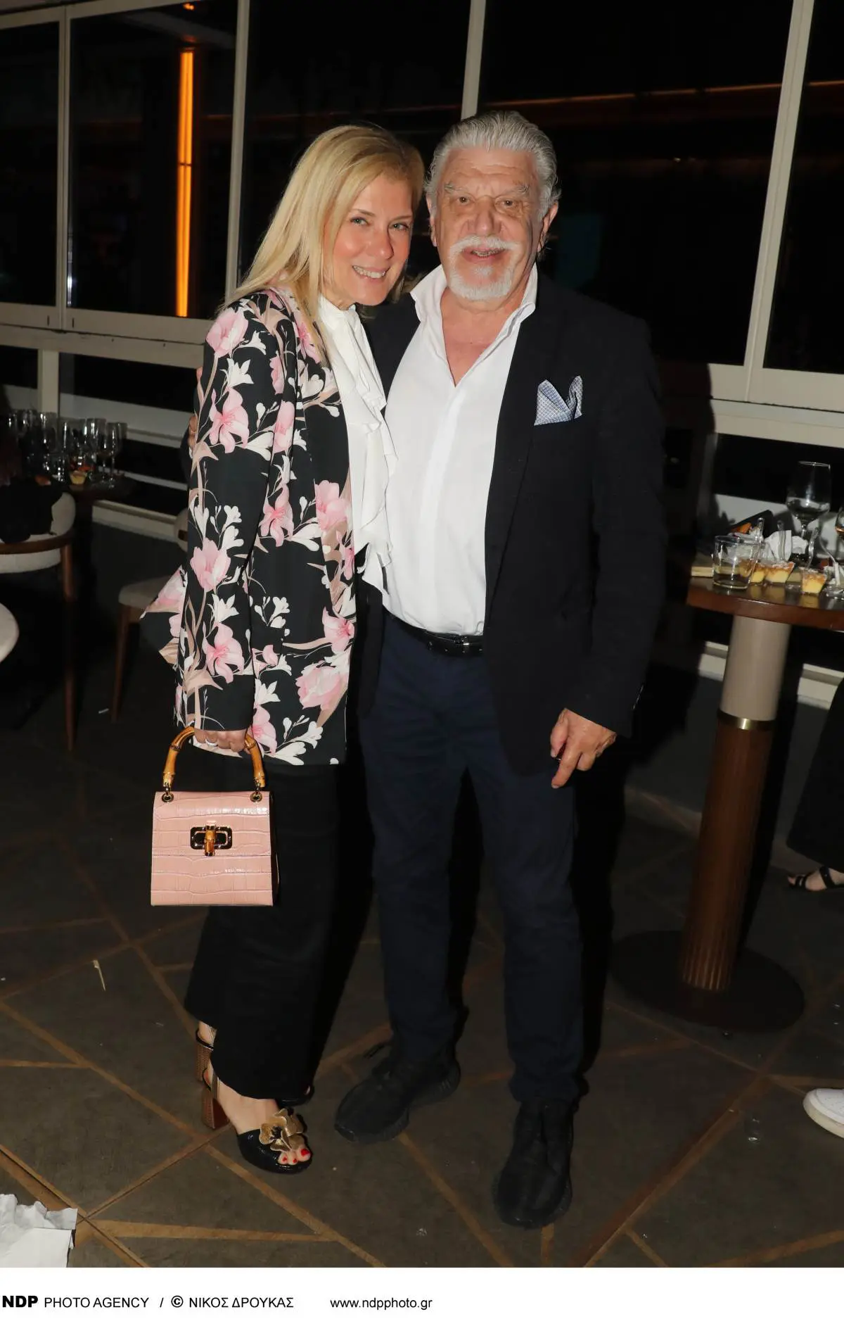 Ο Γιάννης Βούρος με τη σύζυγό του