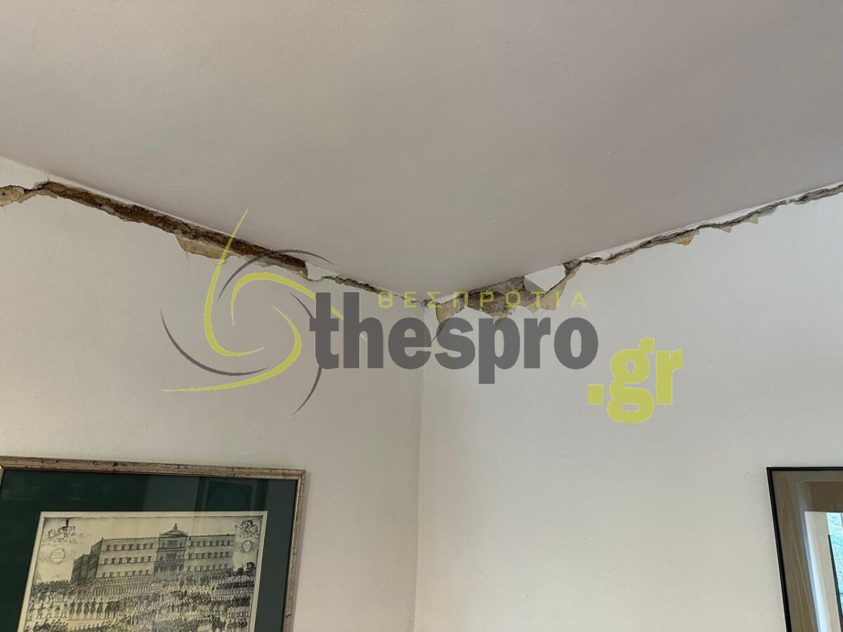 Θεσπρωτία: Μικρές ζημιές και πτώσεις βράχων στην Εγνατία Οδό και σε παλιά σπίτια – Συνεχίζεται η μετασεισμική δραστηριότητα