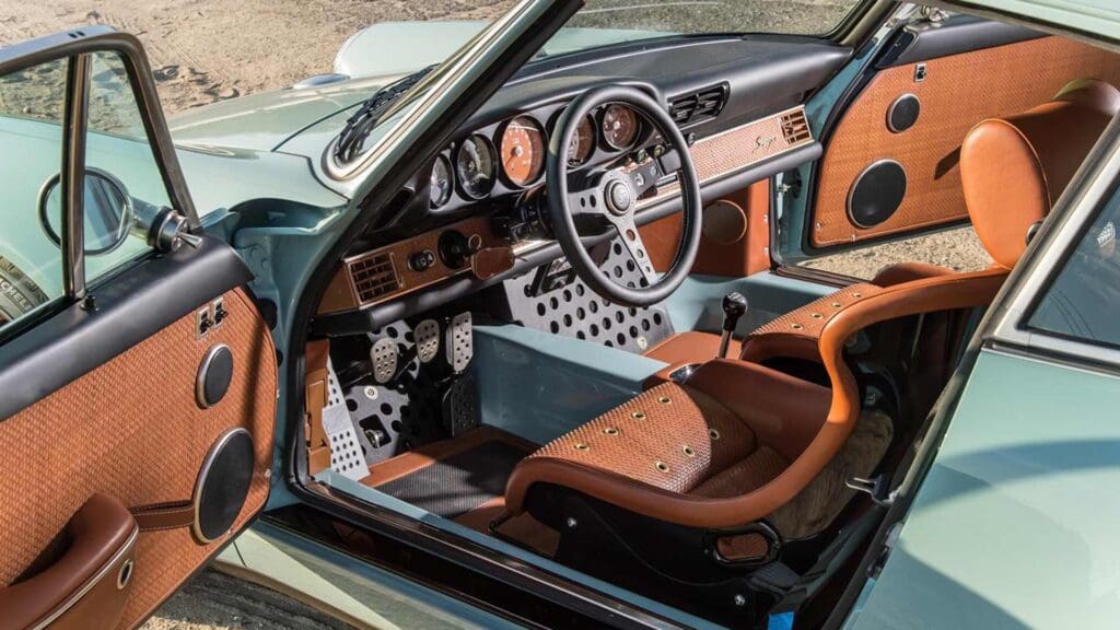 Η Singer πρωταγωνιστεί στο Festival of Speed 2026 7 Singe εσωτερικό