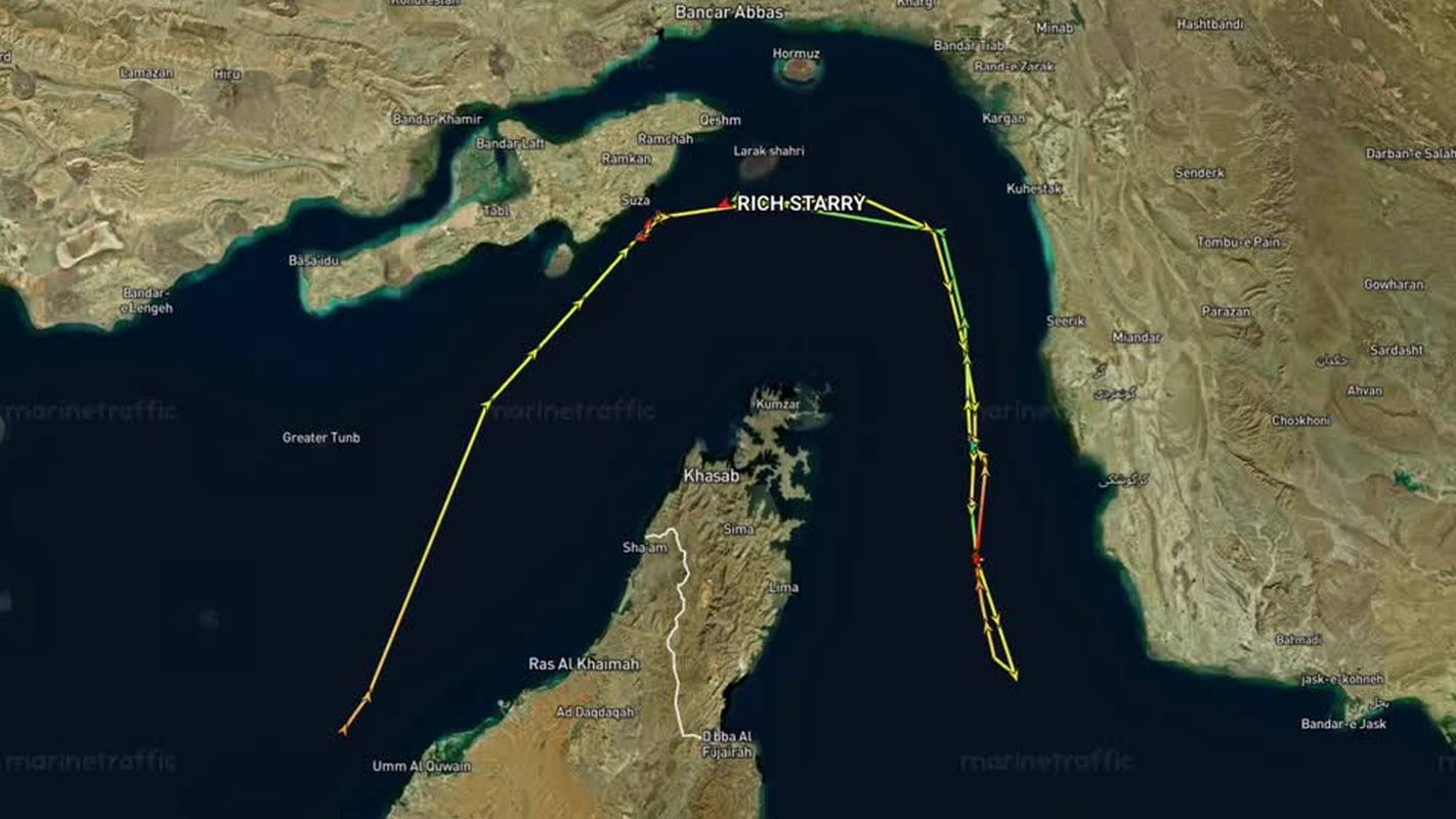 Ο βρετανικός στρατός περιγράφει την κατάσταση στα Στενά του Ορμούζ ως «επικίνδυνη»