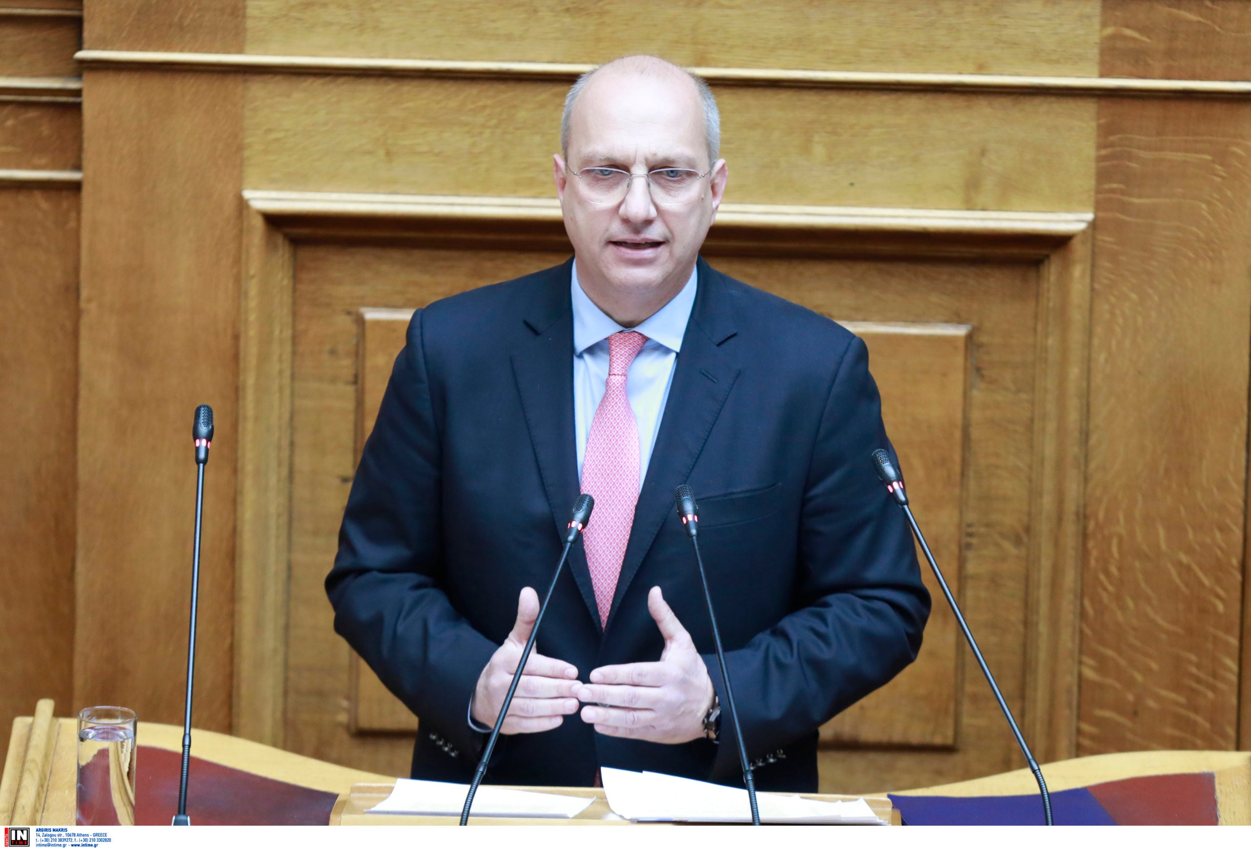 Οικονόμου για την επιστολή των 5 βουλευτών της ΝΔ: «Εκφράζουμε ανησυχία – Ήρθε η στιγμή για θεσμικές μεταρρυθμίσεις»