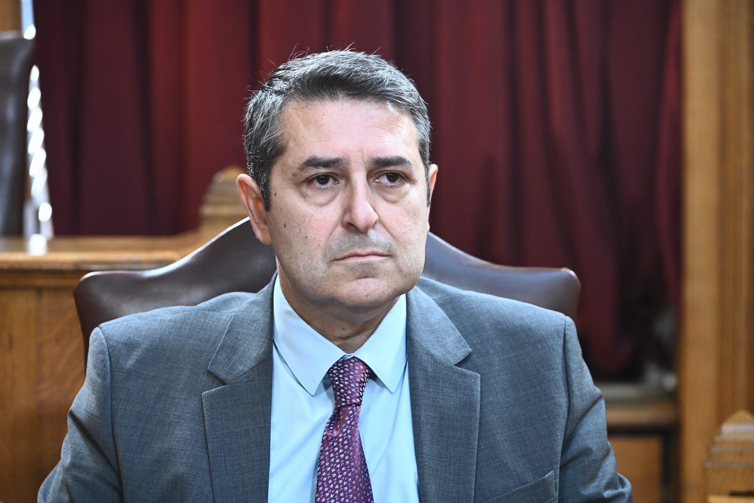 Γιώργος Μυλωνάκης: «Αντιδράσαμε άμεσα – Μας περιμένουν 10 ημέρες αγωνίας» δηλώνει ο χειρουργός του