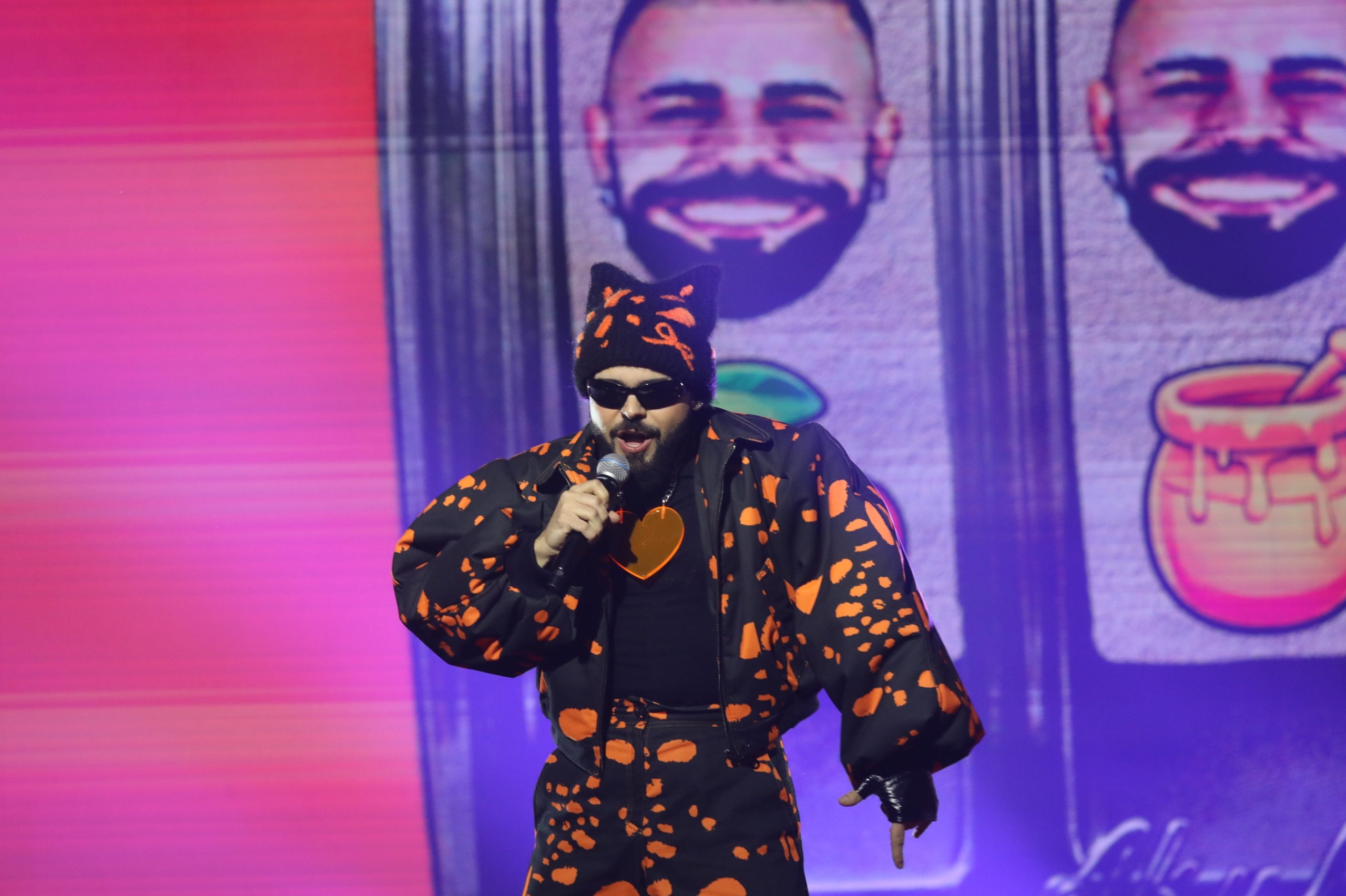 Eurovision 2026: Ολοκληρώθηκε η άτυπη τουρνέ – Πότε αναχωρεί για τη Βιέννη ο Akylas