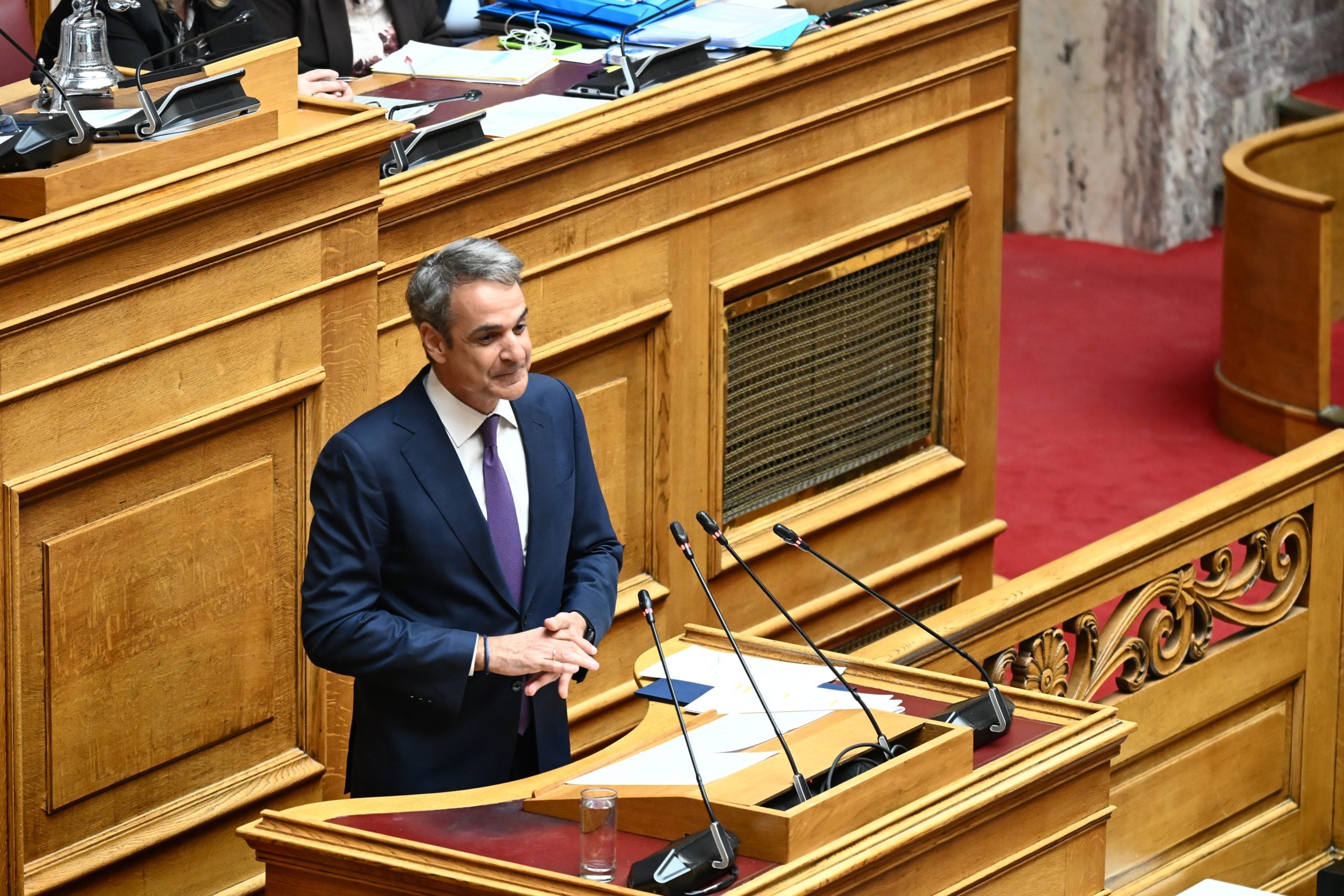 Μητσοτάκης στη Βουλή: Η συζήτηση για τη Συνταγματική Αναθεώρηση ξεκινά τον Μάιο με 25 βασικά άρθρα