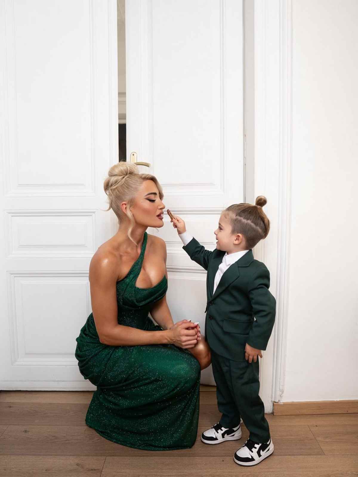 Η Ιωάννα Τούνη με τον γιο της, Πάρη