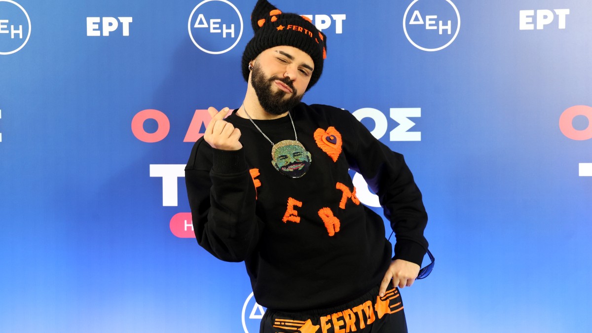 Akylas: Η διάσημη ηθοποιός που θα τον πλαισιώσει στη σκηνή της Eurovision και το… «μυστικό όπλο»