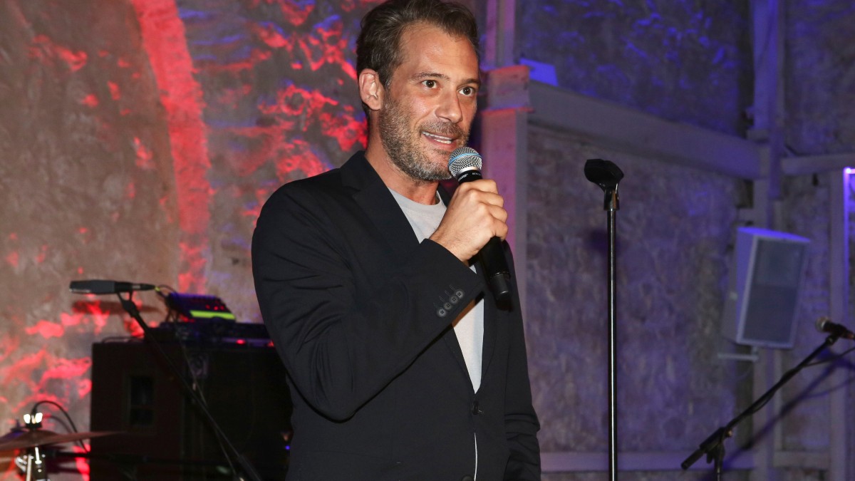 Συγκλονίζει ο Αντίνοος Αλμπάνης: Η οργή και γιατί δεν αποκάλυψε στους γονείς του τον καρκίνο