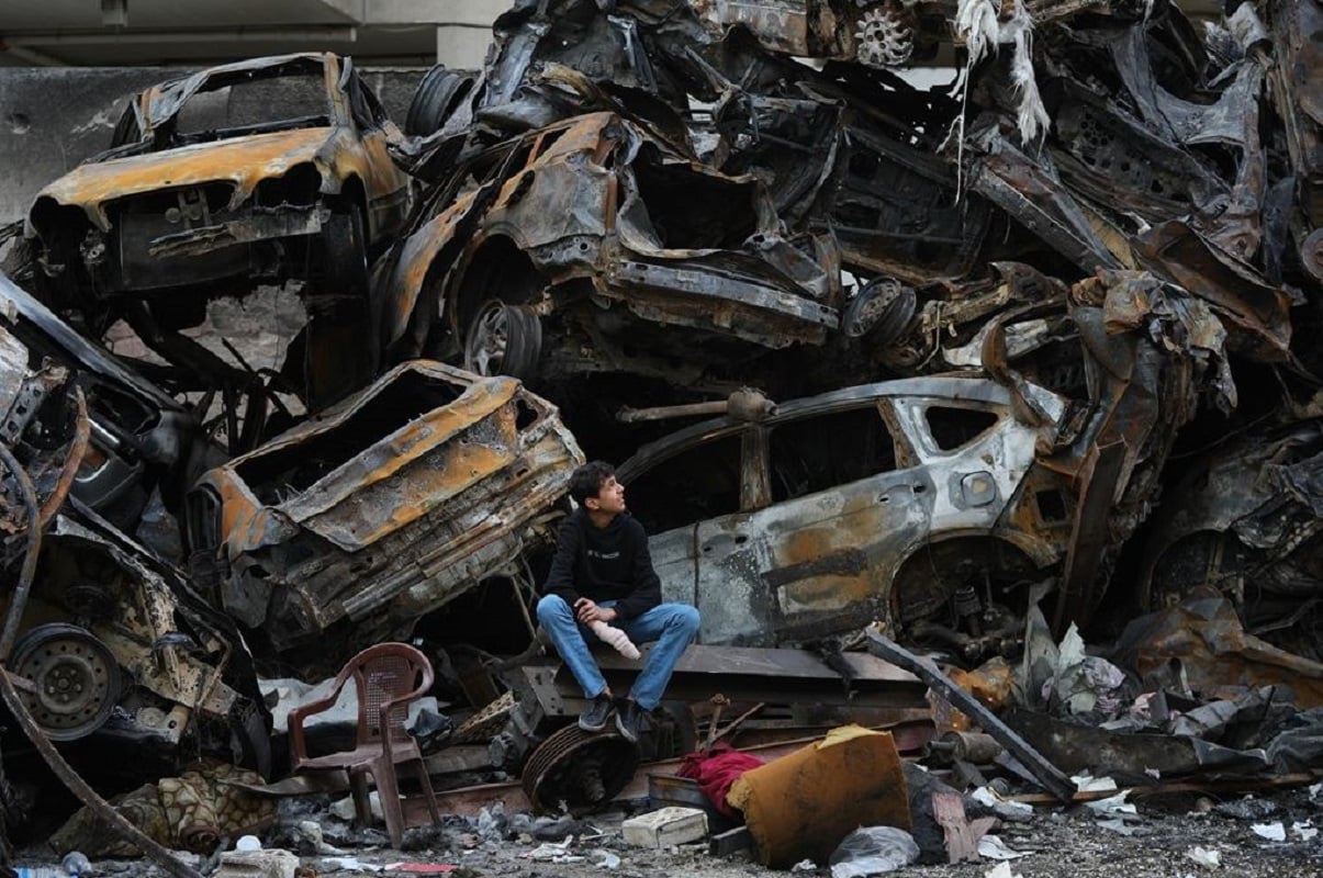 Βηρυτός: Γειτονιά ρημαγμένη από αεροπορικές επιθέσεις εν μέσω διαπραγματεύσεων