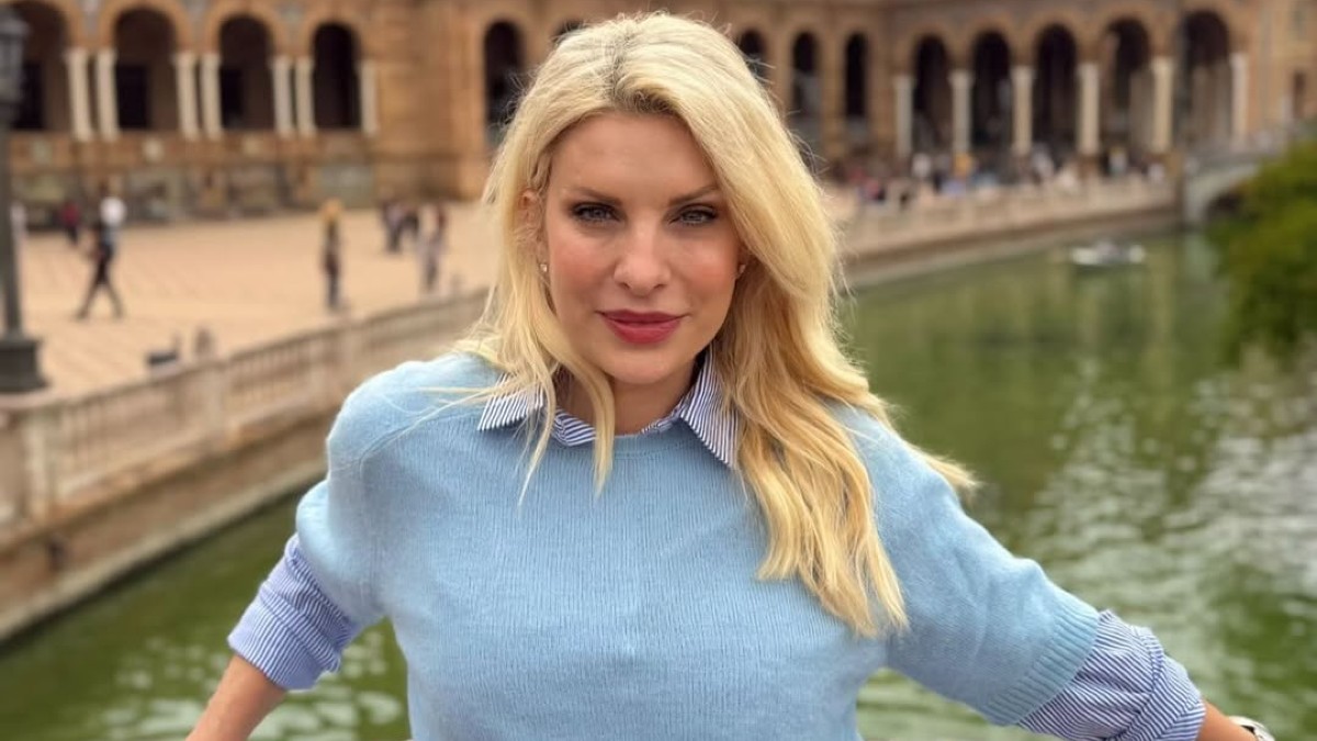 Ελένη Μενεγάκη: Οι φρέσκες εικόνες από την Ισπανία με τον Μάκη και τη μικρή Μαρίνα