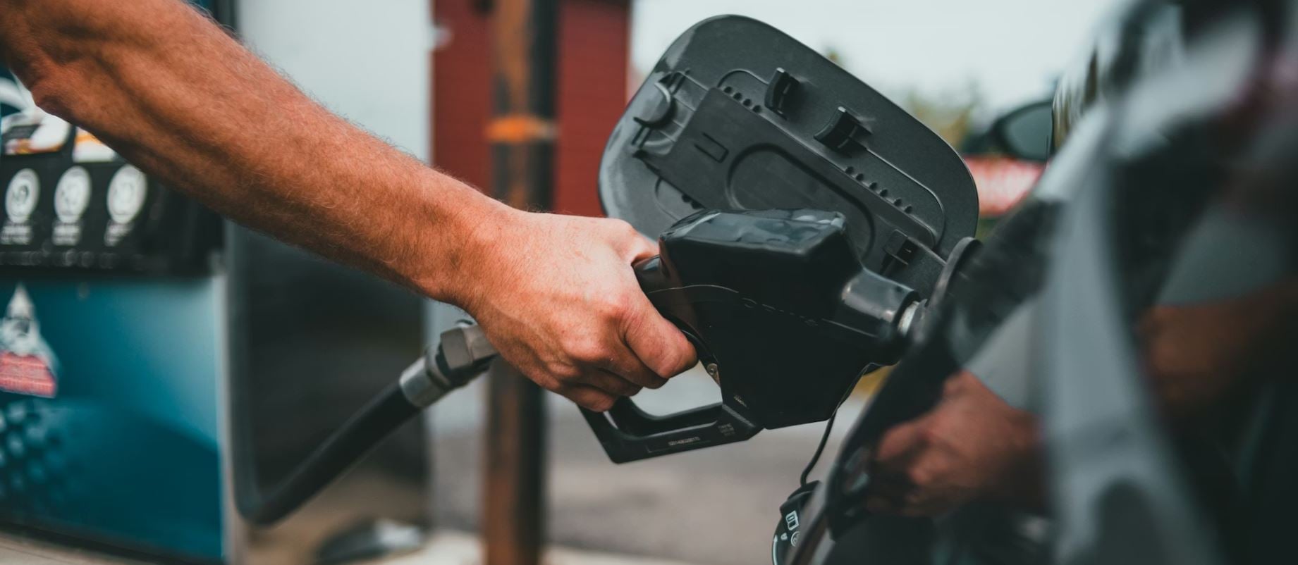 Home 70 Fuel Pass: Αύριο ξεκινά η πλατφόρμα για αιτήσεις – Ποιοι πληρώνονται πρώτοι και ποιοι λαμβάνουν τα περισσότερα χρήματα