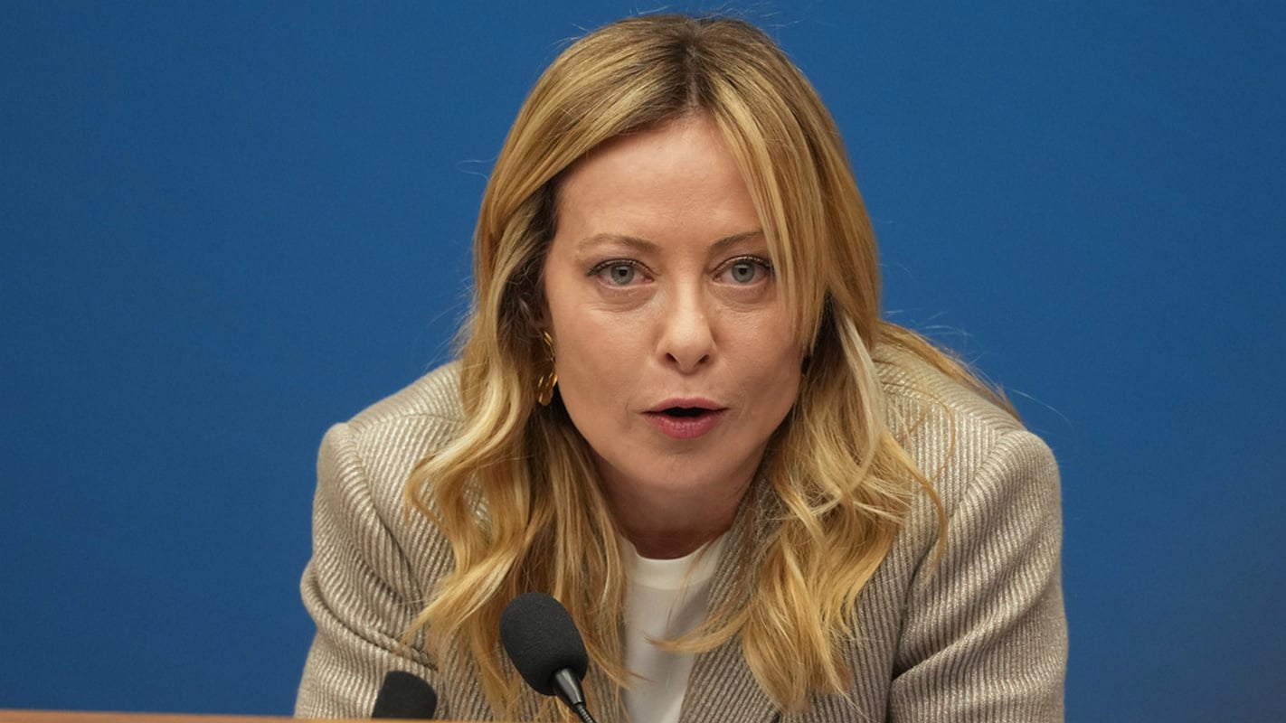 Μελόνι για Τραμπ: Κρίνω ανεπίτρεπτες τις τοποθετήσεις του για τον Πάπα